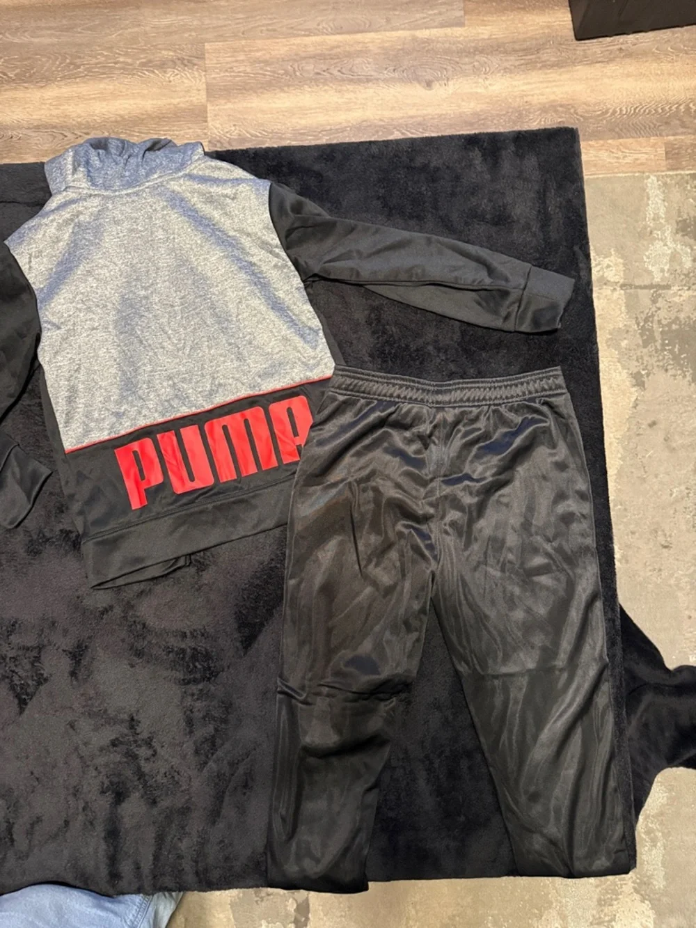 Puma Black & Gray Zip Hoodie with Black Track Pants and Red Accents - Picture 4 of 4